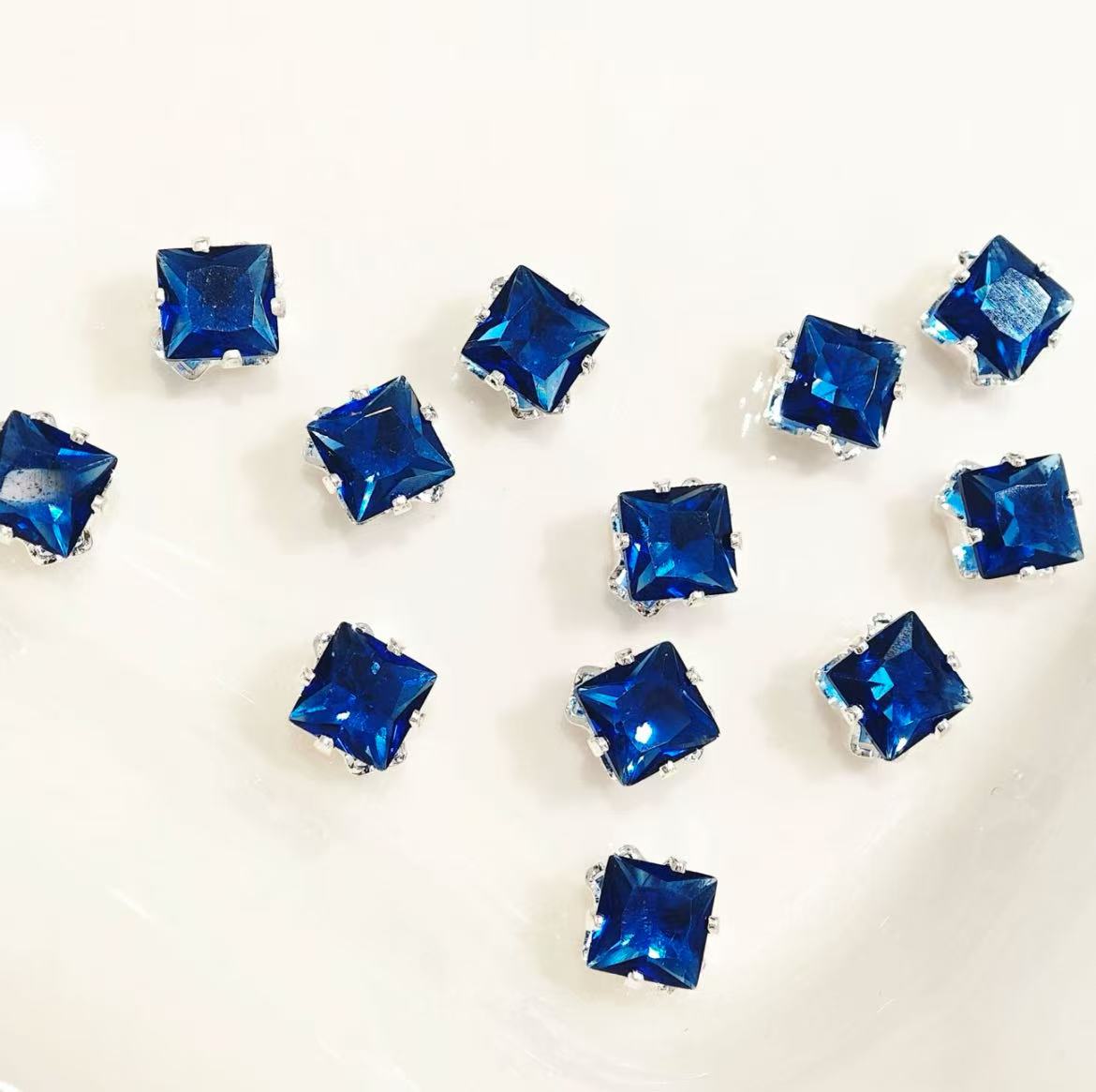 GA cube shaped zirconia beads 5*5mm